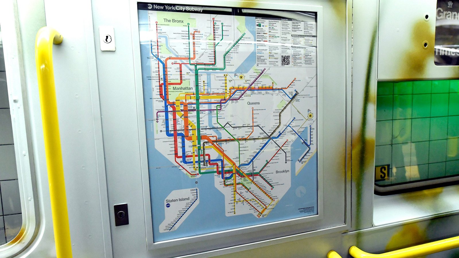 How to Read the NYC Subway Map Like a Local (2026 Guide)